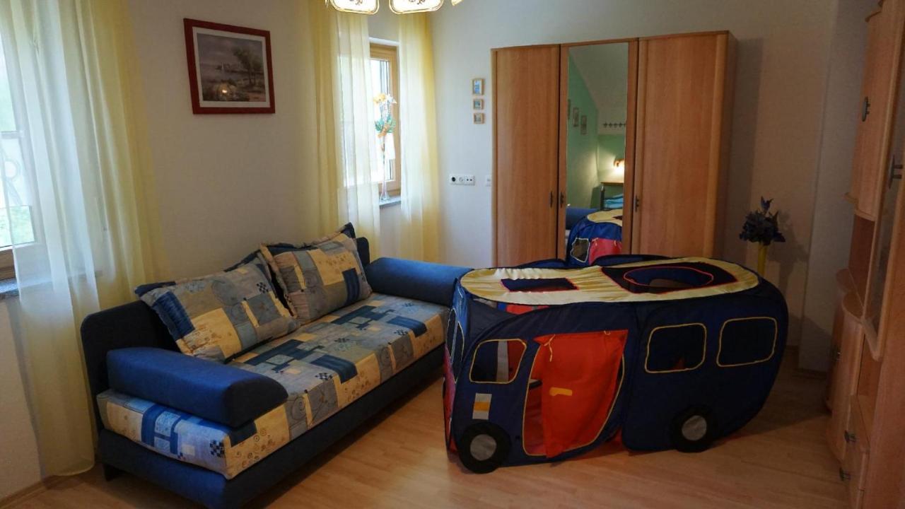 Ferienwohnung Mies วัลด์เคอร์เชิน ภายนอก รูปภาพ